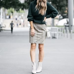 Cabi Pastime Houndstooth Mini Skirt Academia Medium